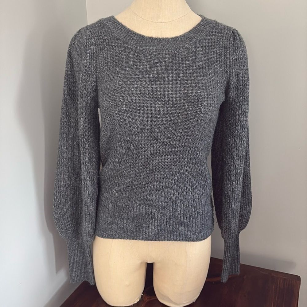 1 State Long Sleeve Women’s Sweater Size S